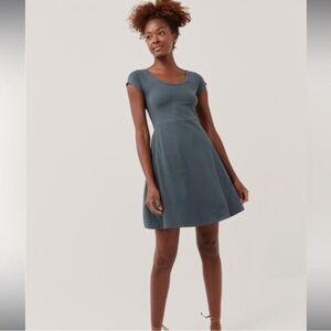 NWT Pact XL Organic Cotton French Navy Helena Cross Back Mini Dress With Pockets